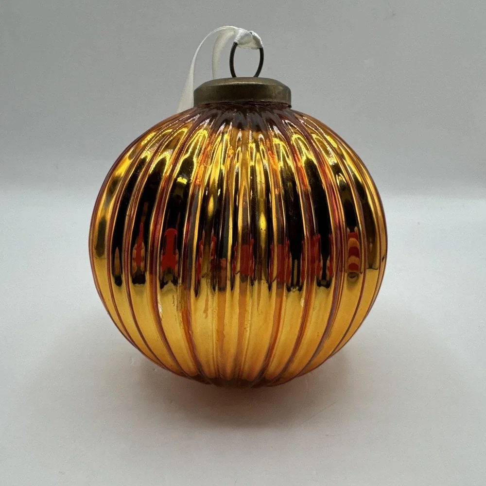 Vintage Kugel Glass Ornament Gold Ribbed Pumpkin Shape Mercury  Glass‎
